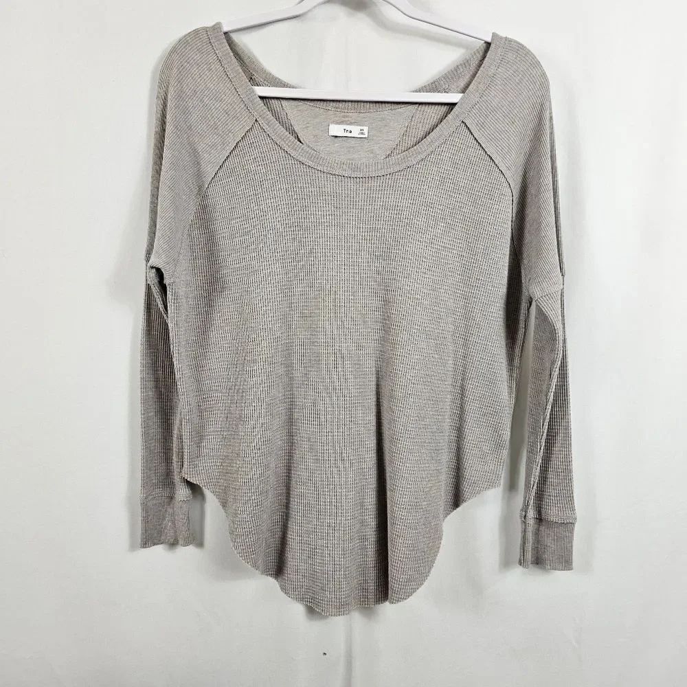 Aritzia TNA Waffle Knit Long Sleeve Top in Gray - Size XS